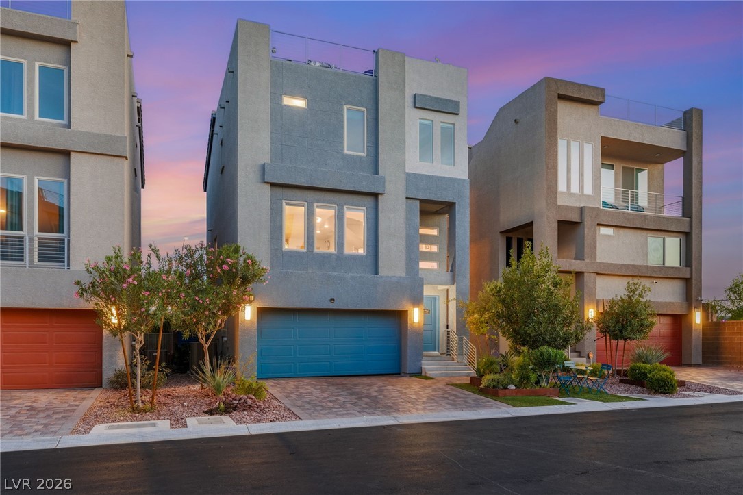 8111 Haywood Estate Avenue Las Vegas NV 89113