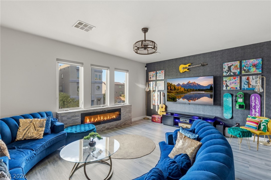 8111 Haywood Estate Avenue Las Vegas NV 89113