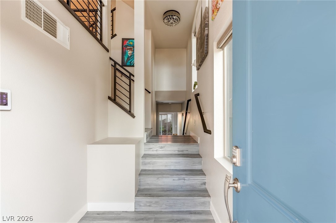 8111 Haywood Estate Avenue Las Vegas NV 89113