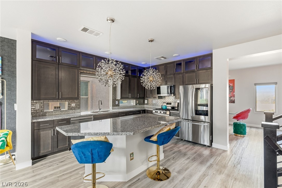 8111 Haywood Estate Avenue Las Vegas NV 89113