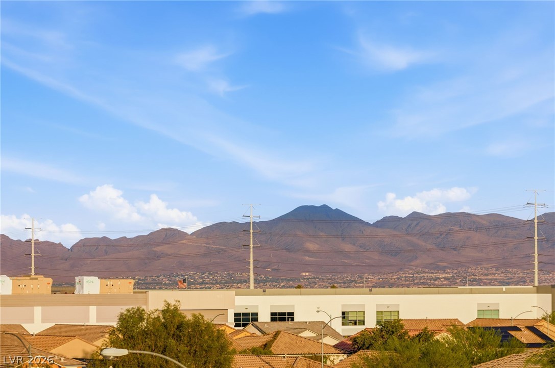 8111 Haywood Estate Avenue Las Vegas NV 89113
