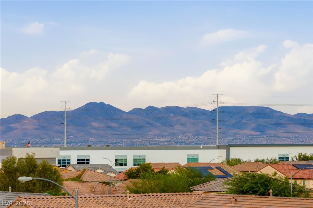 8111 Haywood Estate Avenue Las Vegas NV 89113