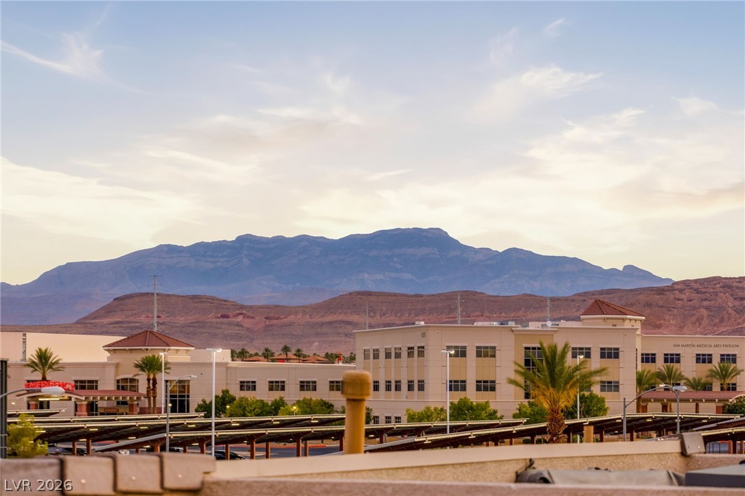 8111 Haywood Estate Avenue Las Vegas NV 89113