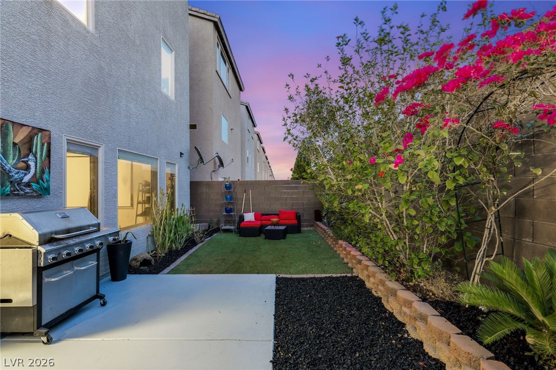 8111 Haywood Estate Avenue Las Vegas NV 89113