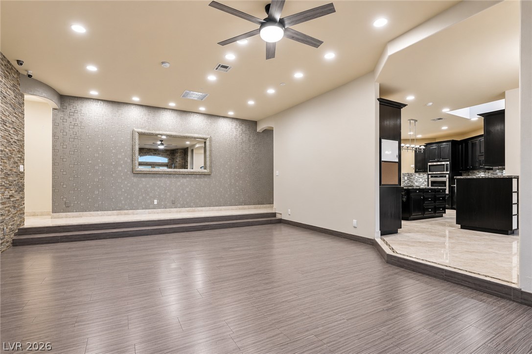 7751 Radcliff Street Las Vegas NV 89123