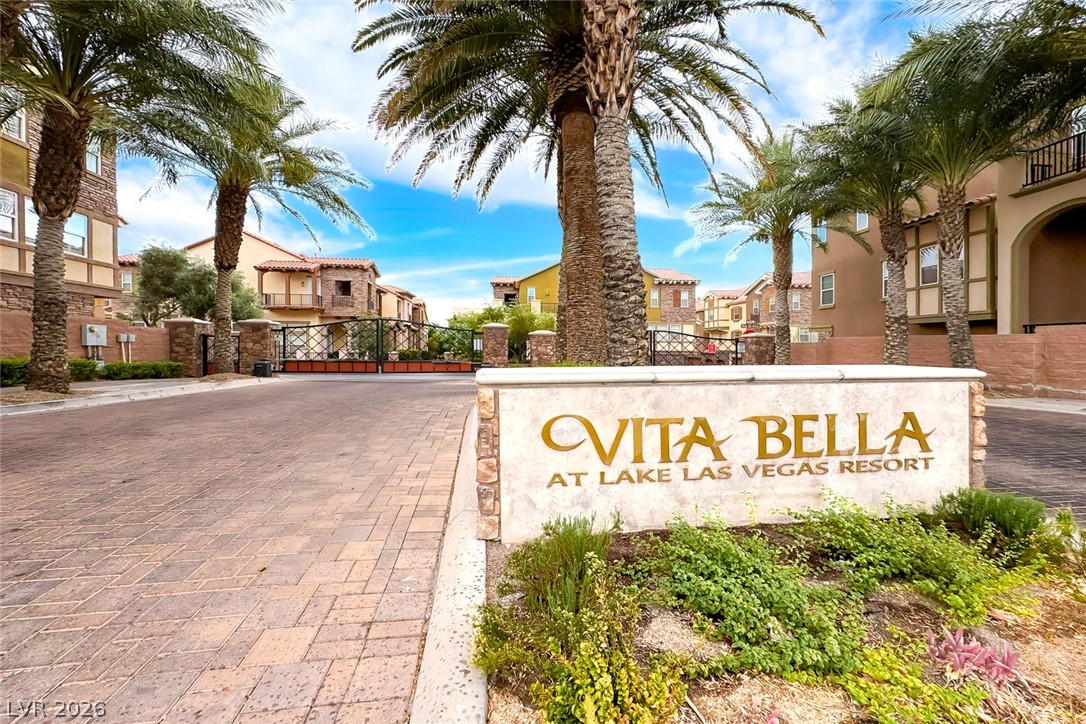 37 Via Verso Lago Henderson NV 89011