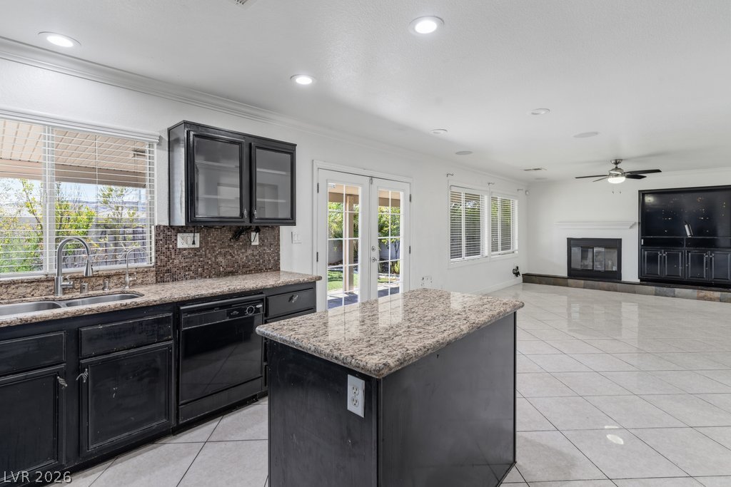 10143 Canyon Hills Avenue Las Vegas NV 89148