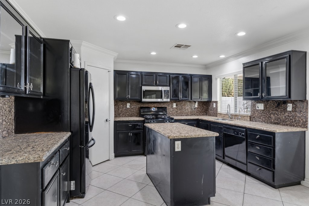 10143 Canyon Hills Avenue Las Vegas NV 89148