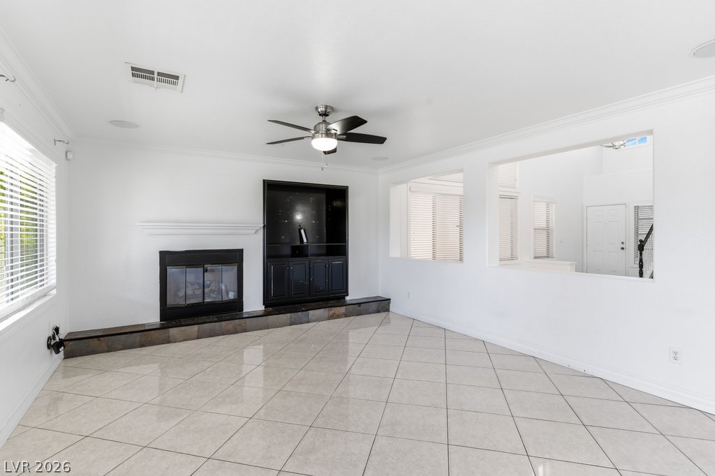 10143 Canyon Hills Avenue Las Vegas NV 89148