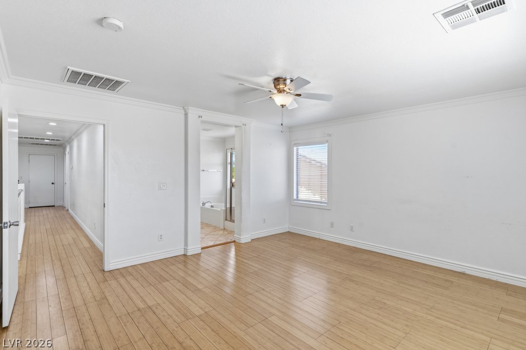 10143 Canyon Hills Avenue Las Vegas NV 89148