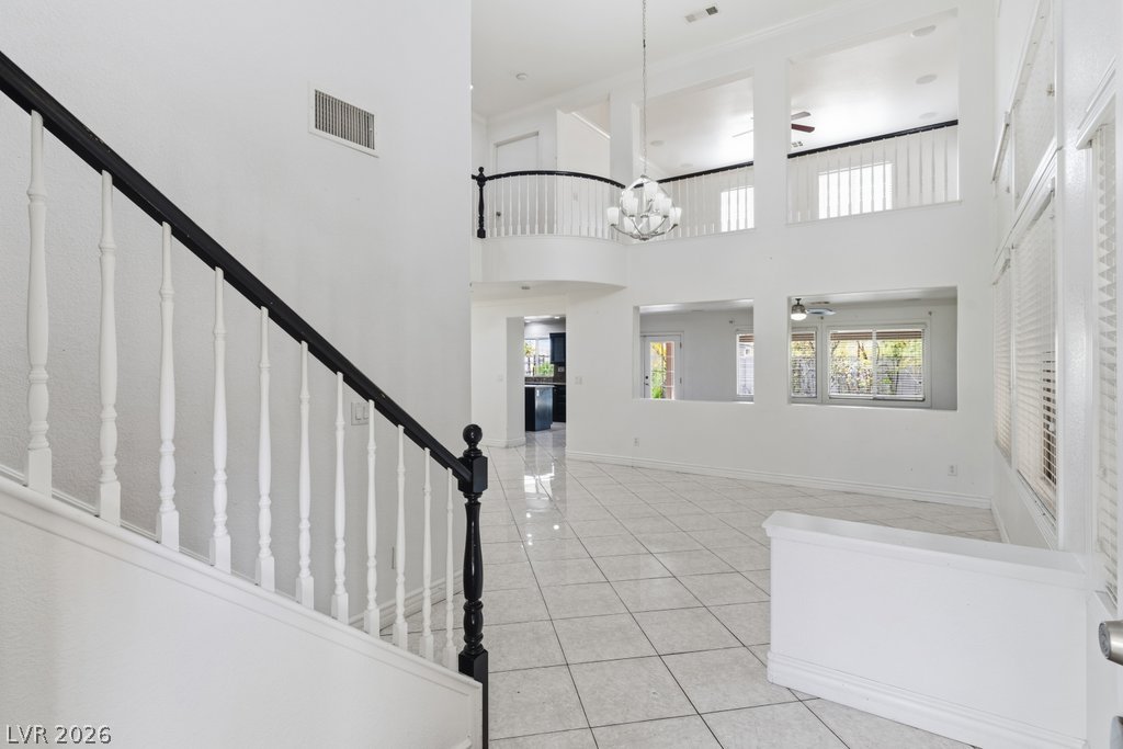 10143 Canyon Hills Avenue Las Vegas NV 89148
