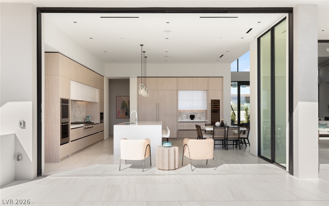 81 Hawk Ridge Drive Las Vegas NV 89135