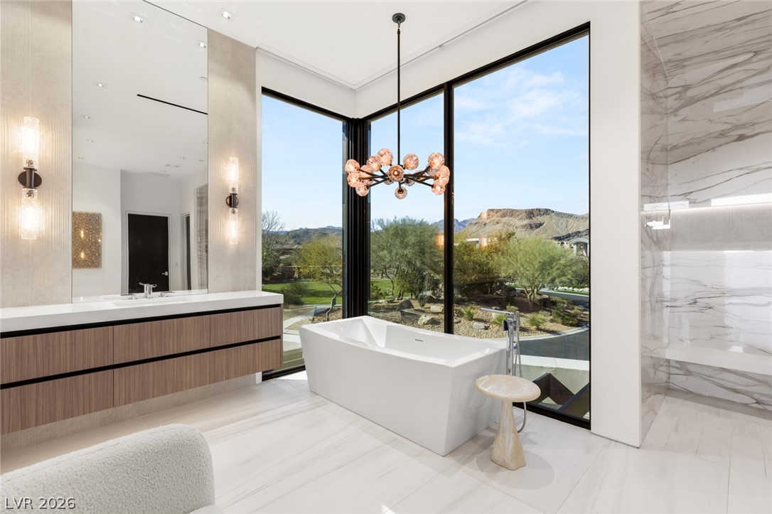 81 Hawk Ridge Drive Las Vegas NV 89135