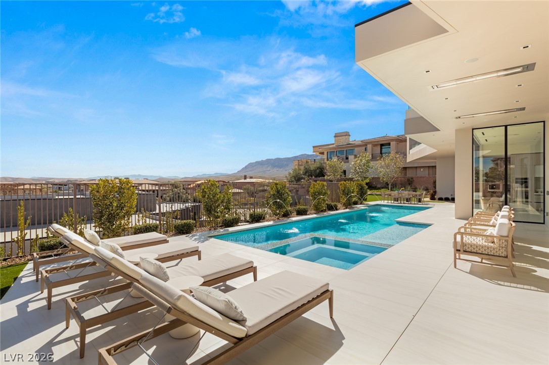 81 Hawk Ridge Drive Las Vegas NV 89135