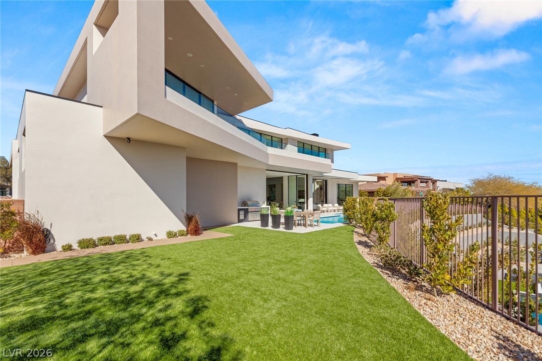 81 Hawk Ridge Drive Las Vegas NV 89135