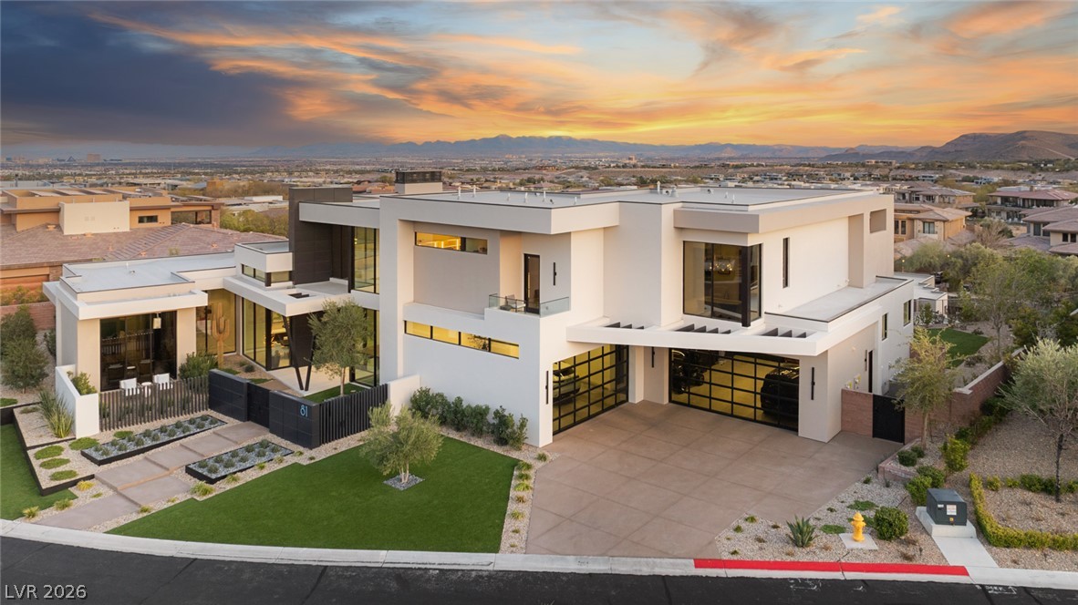 81 Hawk Ridge Drive Las Vegas NV 89135