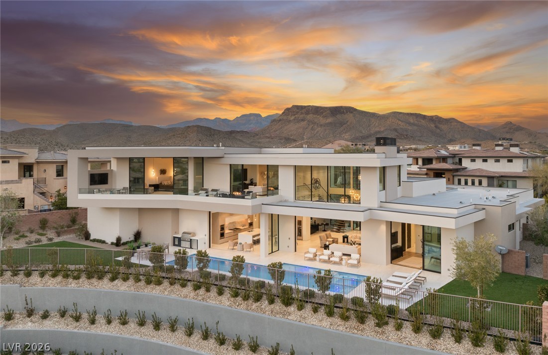 81 Hawk Ridge Drive Las Vegas NV 89135