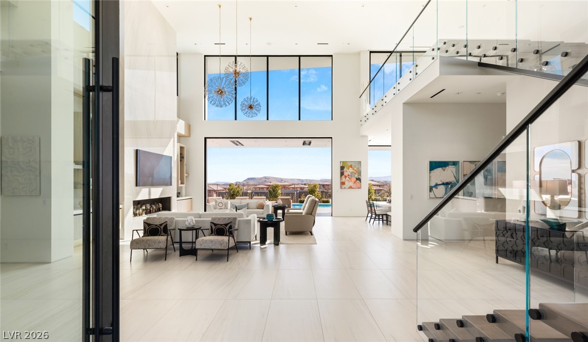 81 Hawk Ridge Drive Las Vegas NV 89135