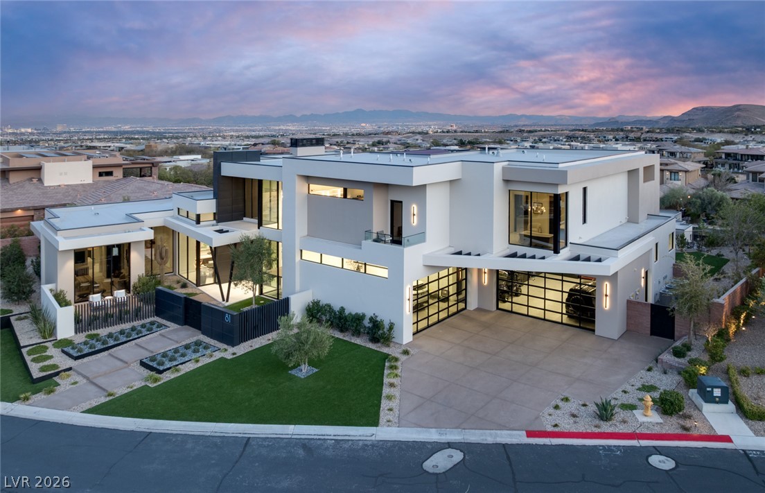 81 Hawk Ridge Drive Las Vegas NV 89135