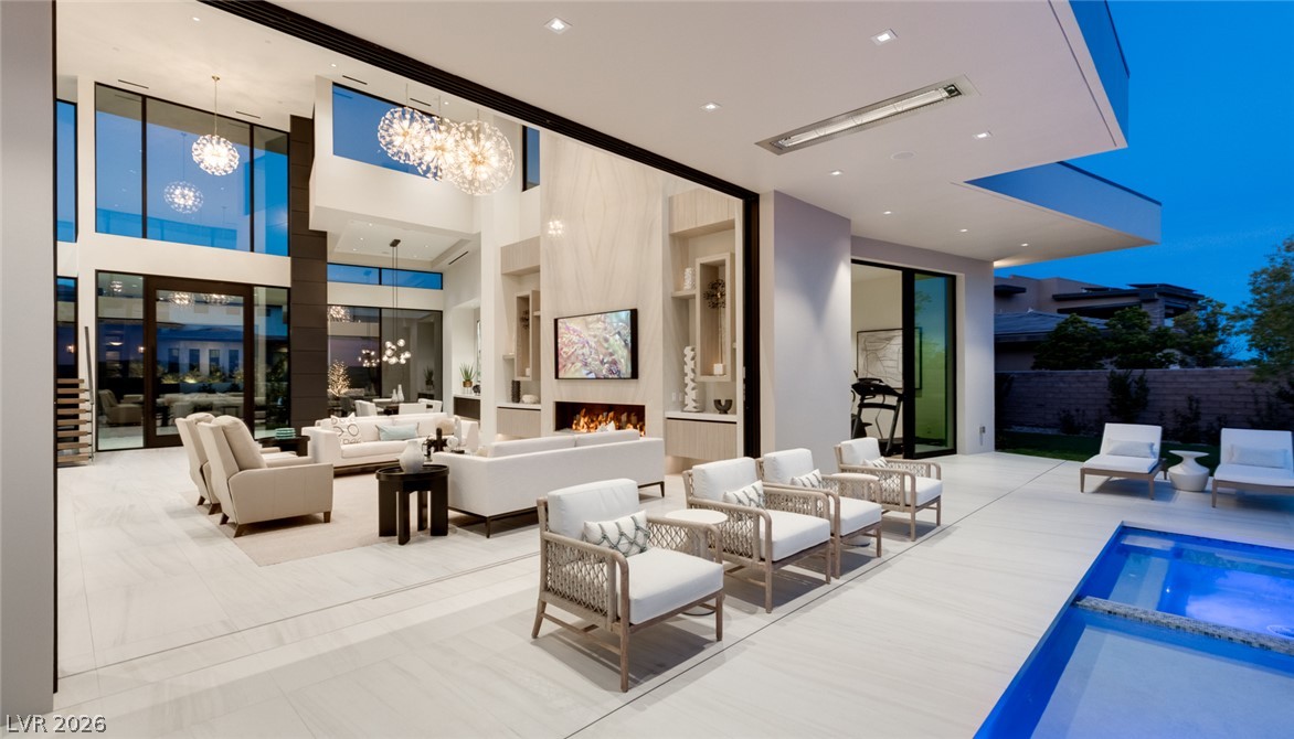 81 Hawk Ridge Drive Las Vegas NV 89135