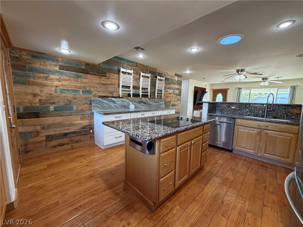 7214 Cameron Street Las Vegas NV 89118