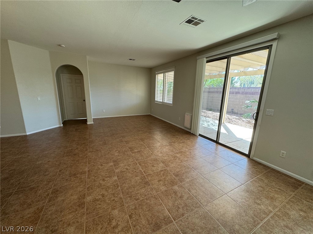 7621 Port Orchard Avenue Las Vegas NV 89113