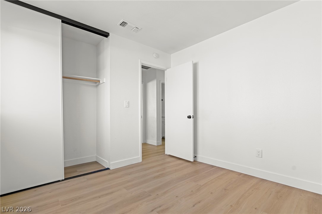 3512 Corona Del Mar Drive Las Vegas NV 89108