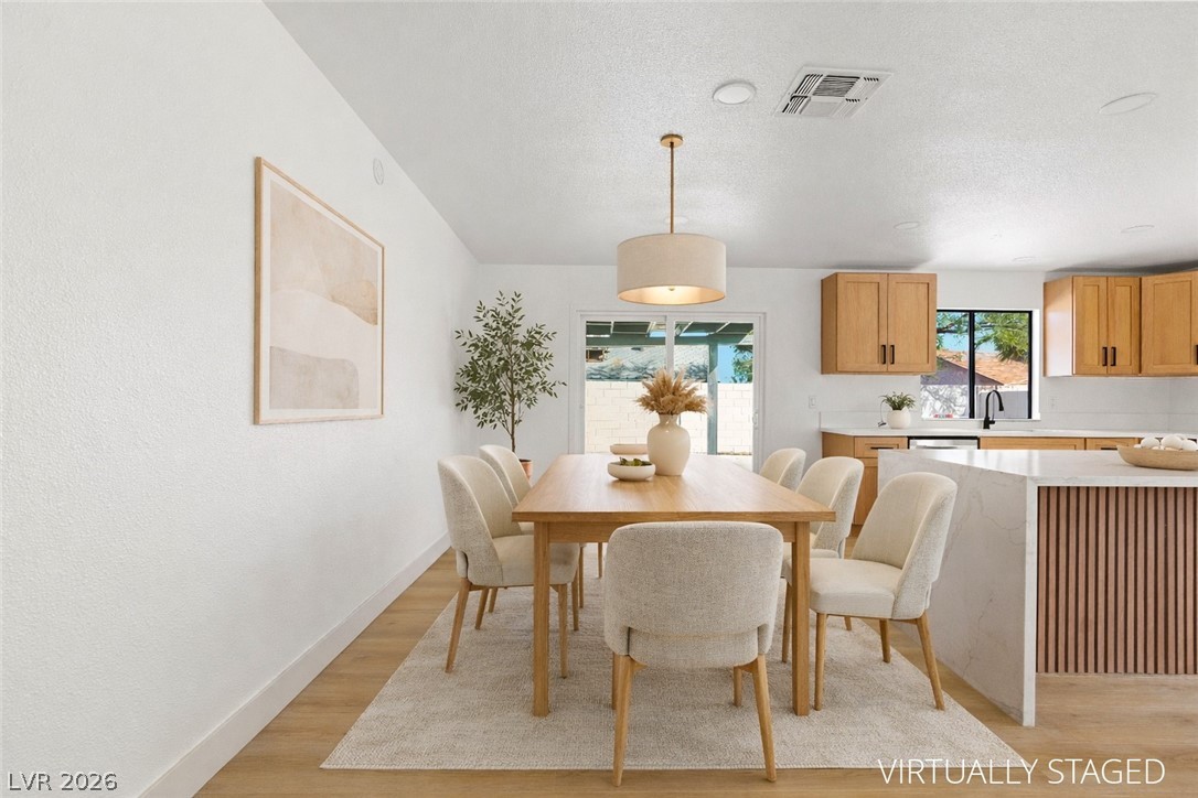 3512 Corona Del Mar Drive Las Vegas NV 89108