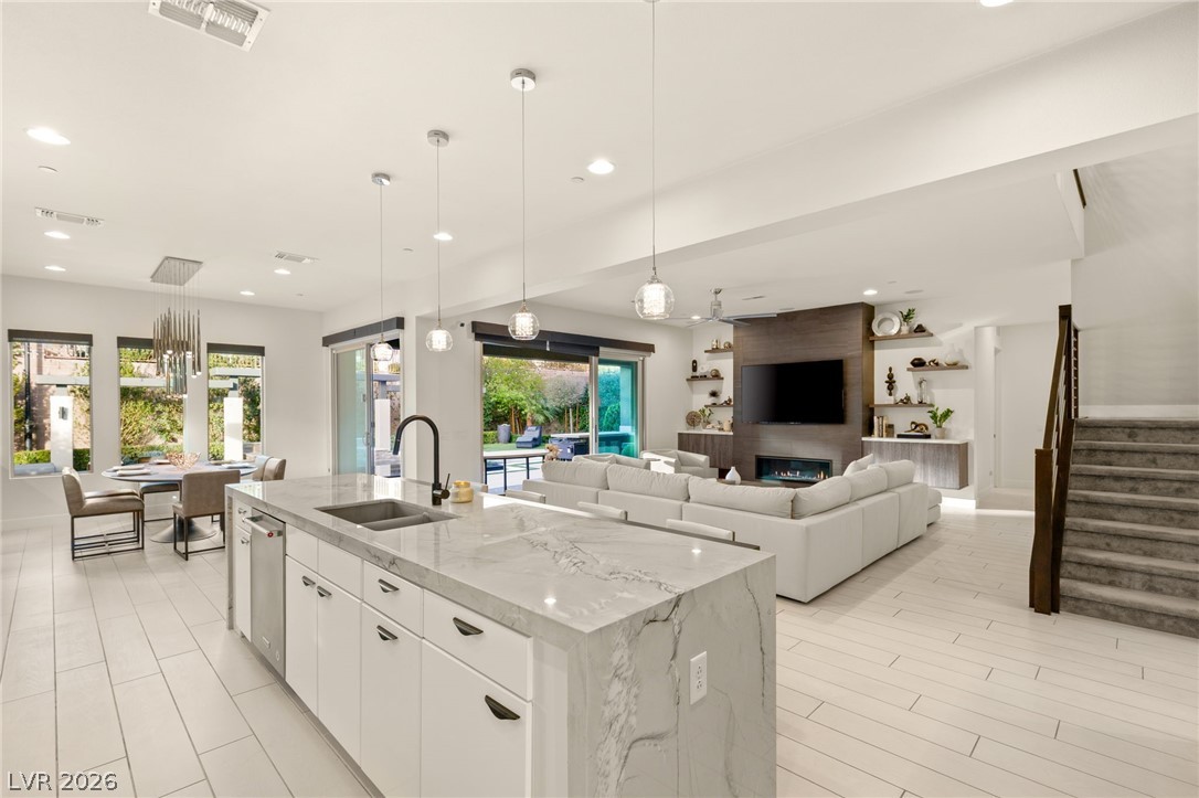 2158 Alto Vista Drive Henderson NV 89052