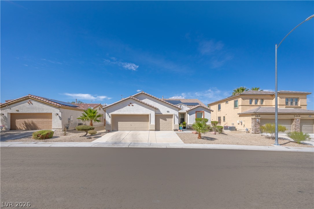 1828 Moonglow Peak Avenue North Las Vegas NV 89084