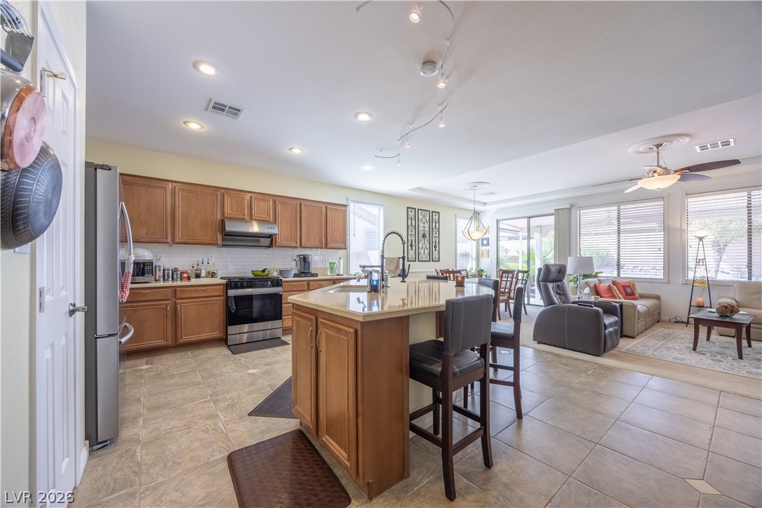 1828 Moonglow Peak Avenue North Las Vegas NV 89084