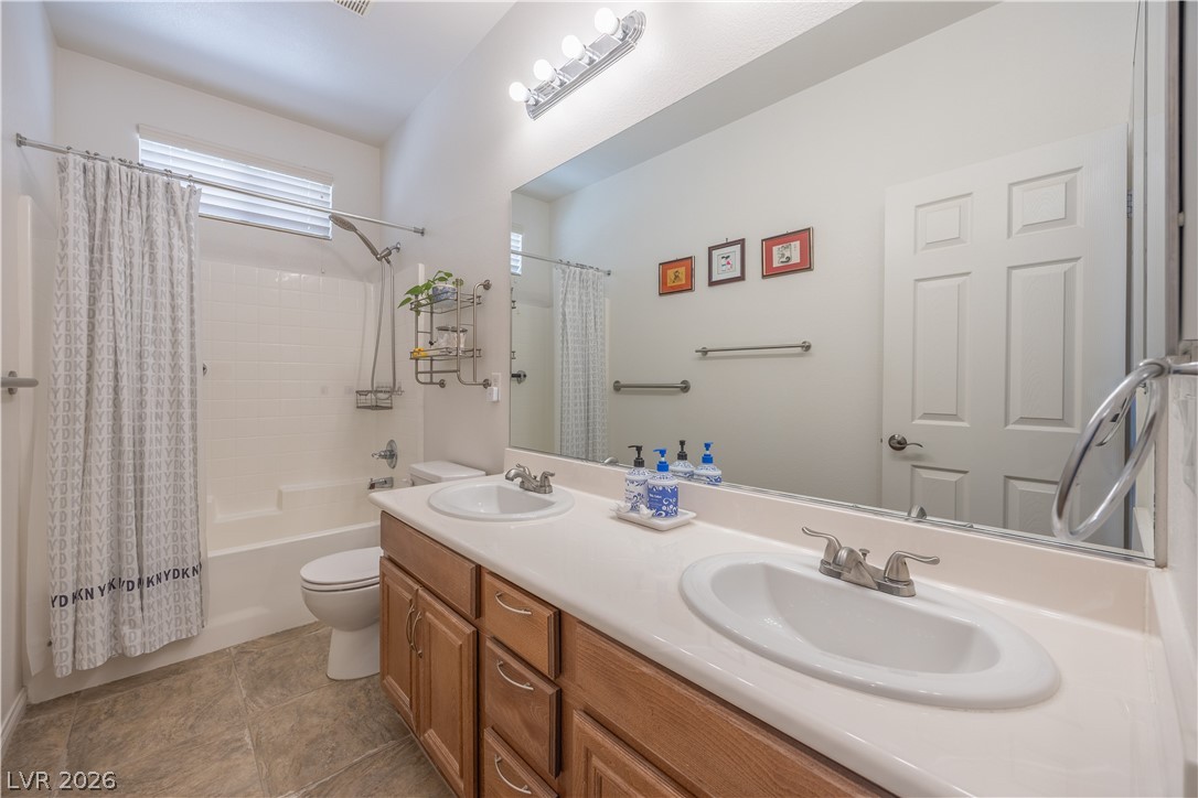 1828 Moonglow Peak Avenue North Las Vegas NV 89084