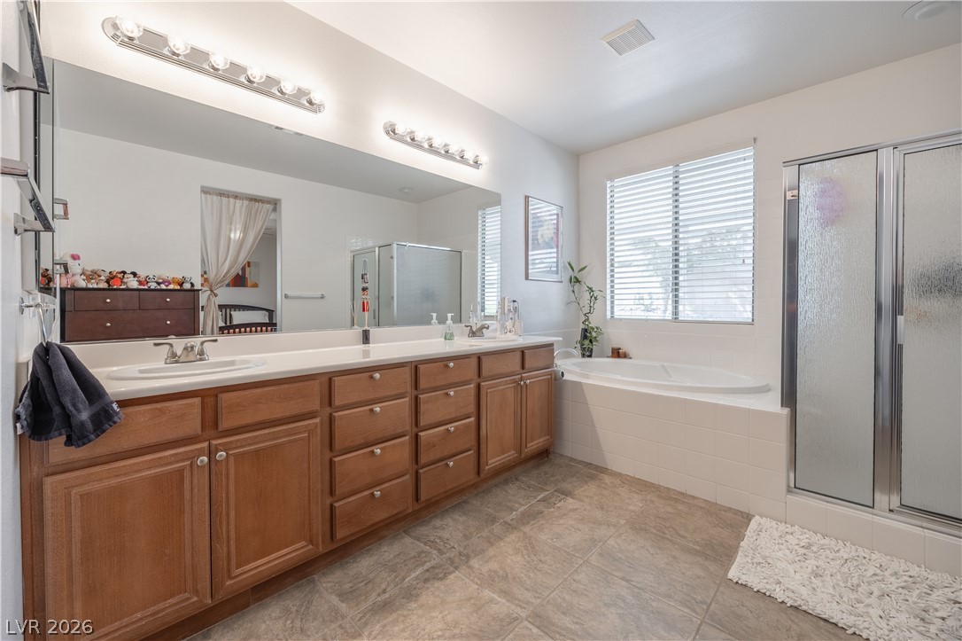 1828 Moonglow Peak Avenue North Las Vegas NV 89084