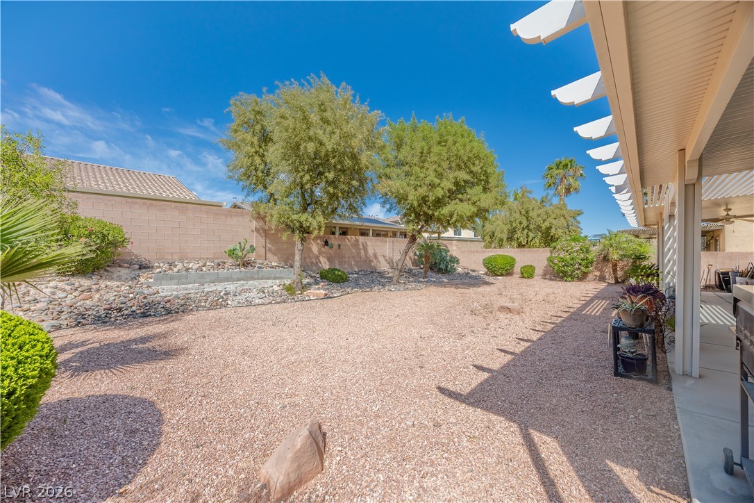 1828 Moonglow Peak Avenue North Las Vegas NV 89084