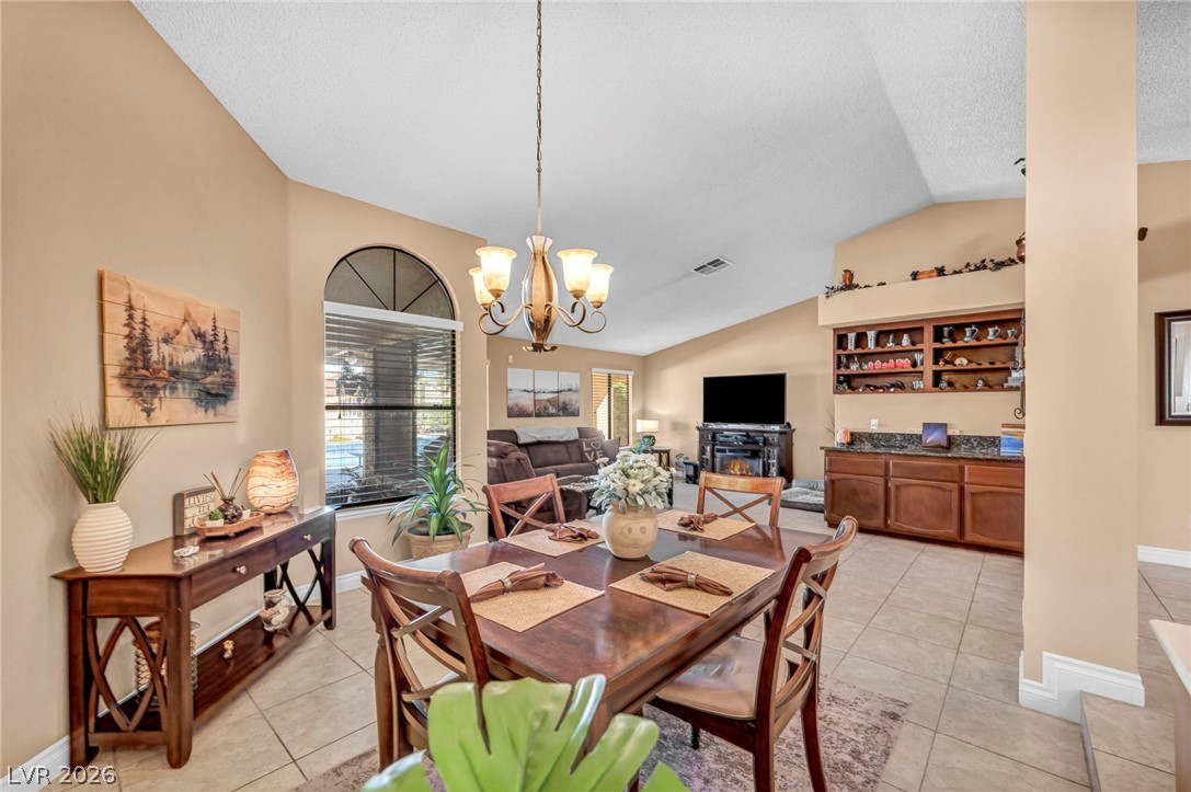 3708 Glen Ridge Way Las Vegas NV 89108