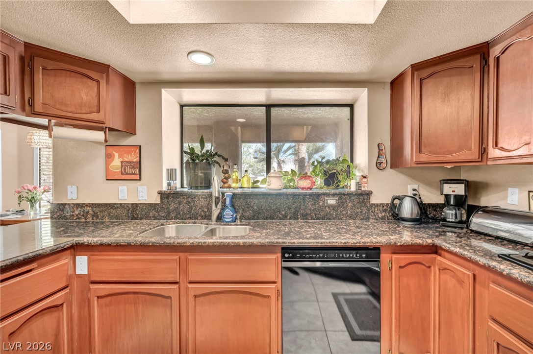 3708 Glen Ridge Way Las Vegas NV 89108