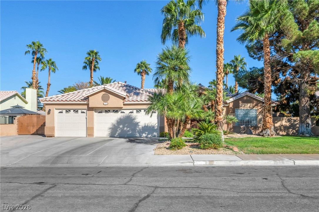 3708 Glen Ridge Way Las Vegas NV 89108