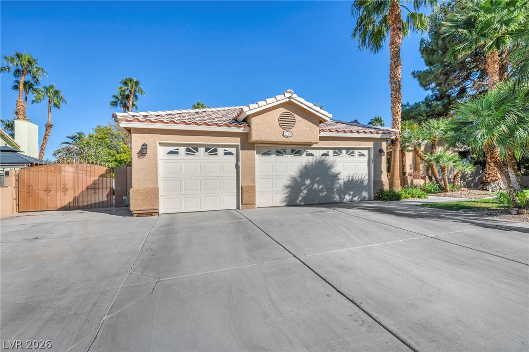 3708 Glen Ridge Way Las Vegas NV 89108