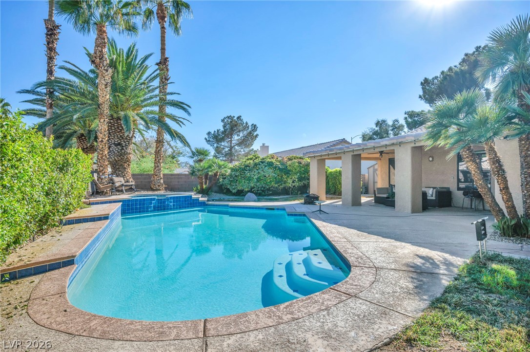 3708 Glen Ridge Way Las Vegas NV 89108