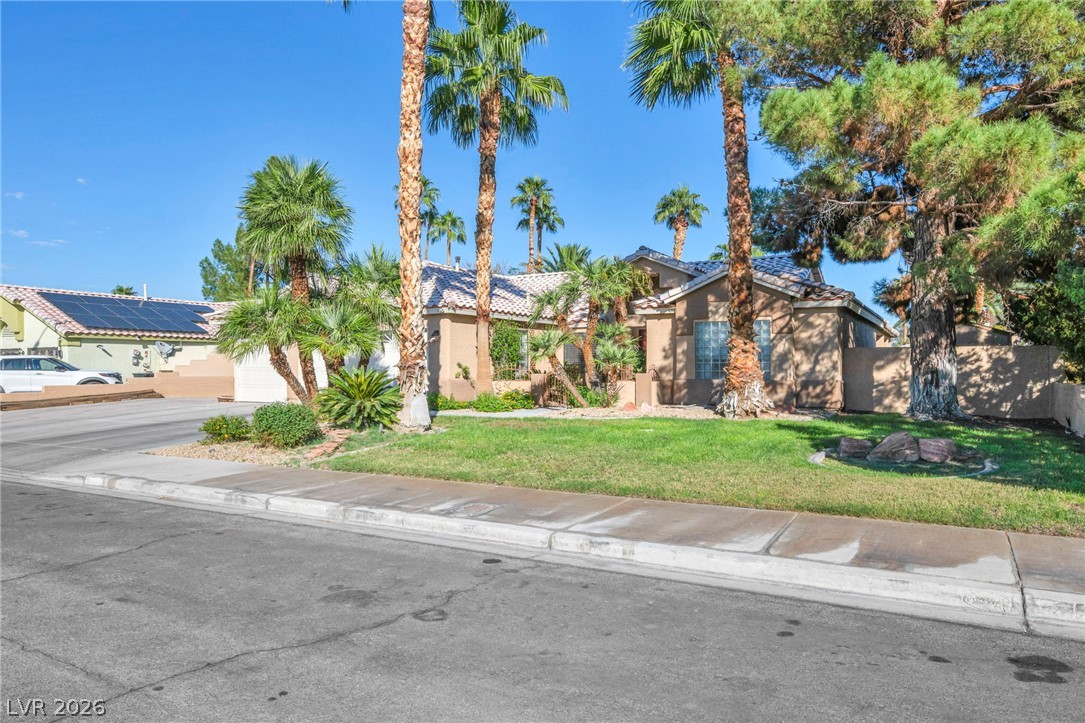 3708 Glen Ridge Way Las Vegas NV 89108