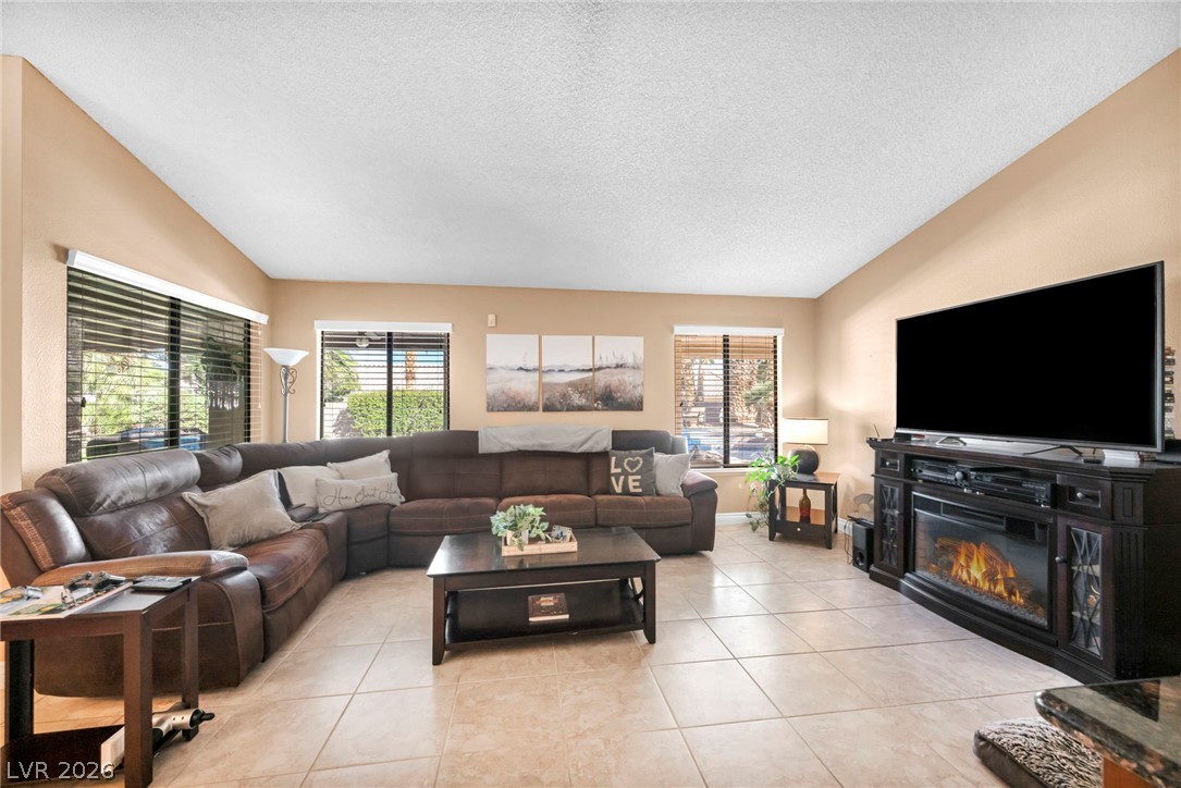 3708 Glen Ridge Way Las Vegas NV 89108