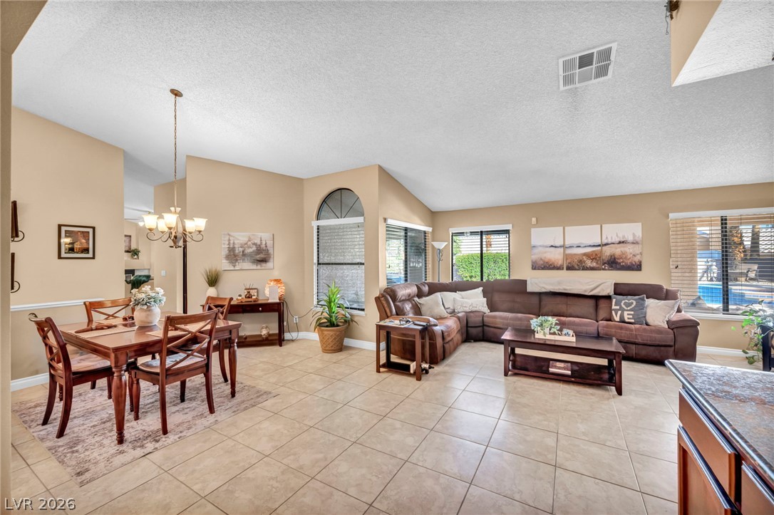 3708 Glen Ridge Way Las Vegas NV 89108