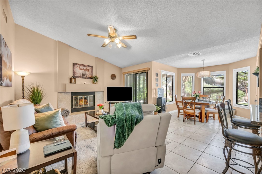 3708 Glen Ridge Way Las Vegas NV 89108