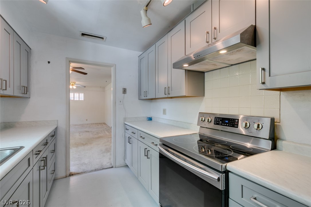 1127 Melville Drive Las Vegas NV 89102