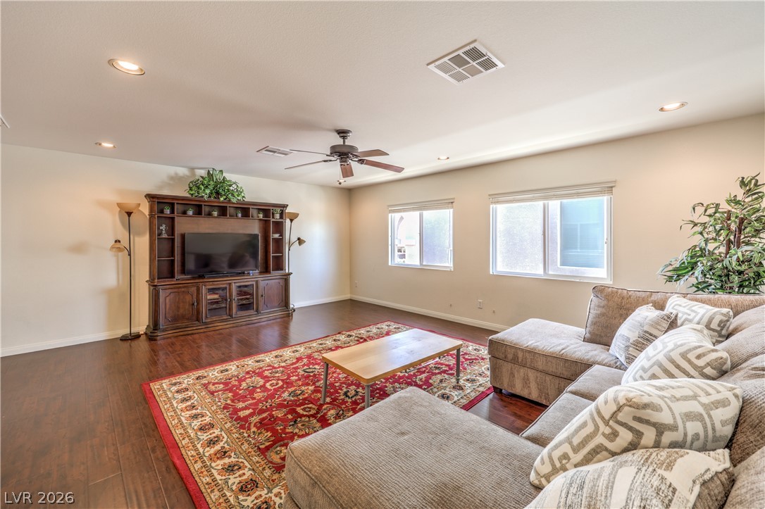 5638 Yarra Valley Avenue Las Vegas NV 89139
