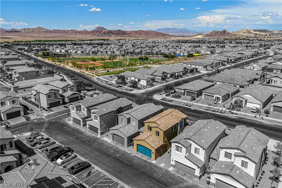 826 Royal Beekman Street Henderson NV 89011