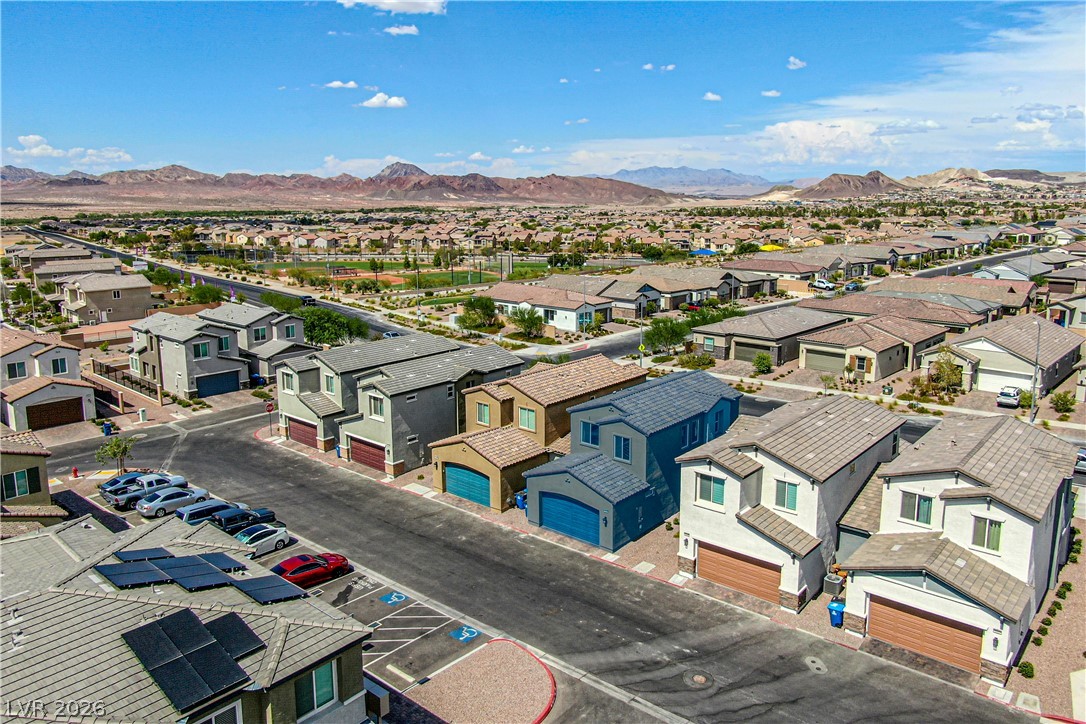 826 Royal Beekman Street Henderson NV 89011