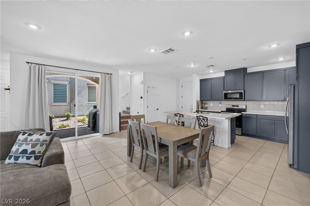 826 Royal Beekman Street Henderson NV 89011