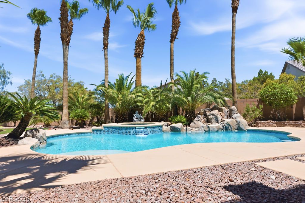 10524 Torre De Nolte Street Las Vegas NV 89141
