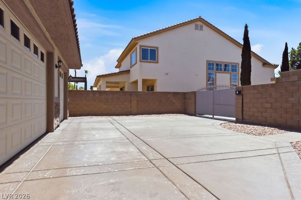 10524 Torre De Nolte Street Las Vegas NV 89141